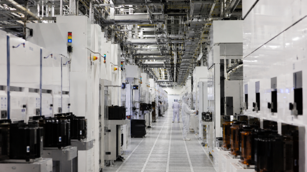 semiconductor wafer fabrication equipment applicable crowd
